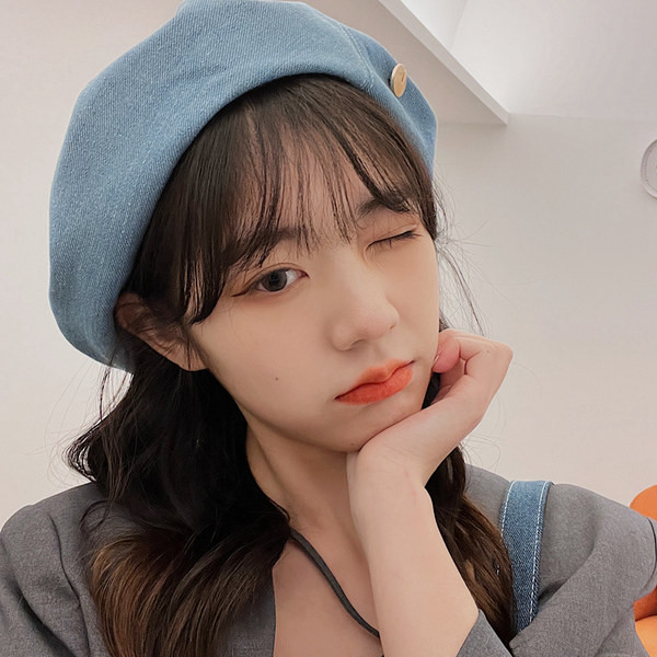 Дамска дънкова барета в два цвята