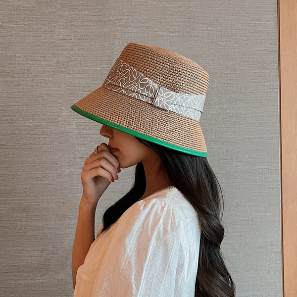 Ääre ja paelaga vabaaja müts