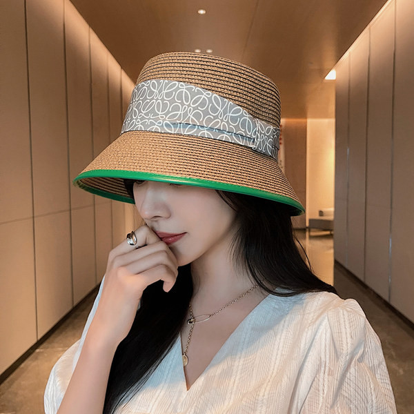 Ääre ja paelaga vabaaja müts