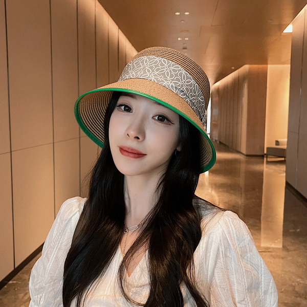 Ääre ja paelaga vabaaja müts