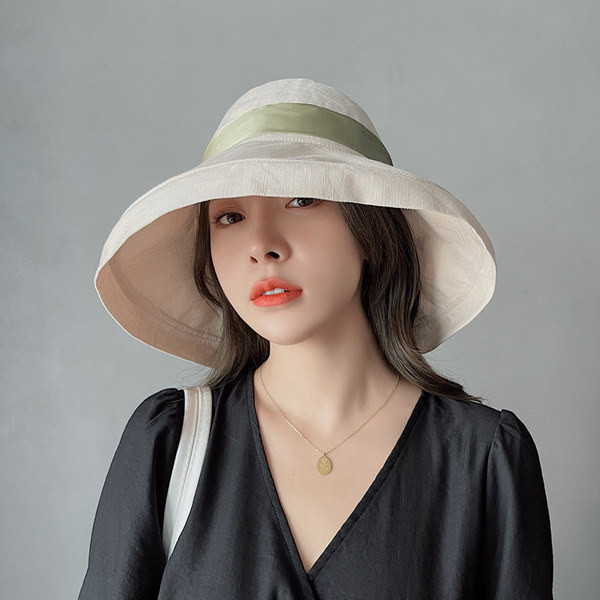 Дамска ежедневна шапка с шал и голяма периферия