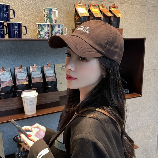 Tekstiilist naiste pesapallimüts