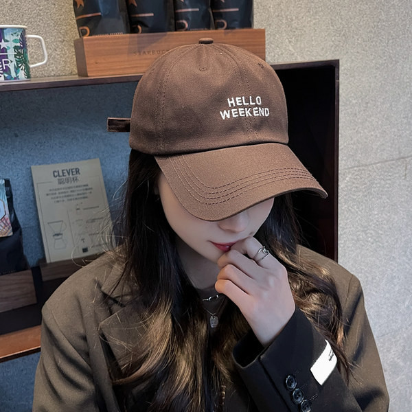 Tekstiilist naiste pesapallimüts