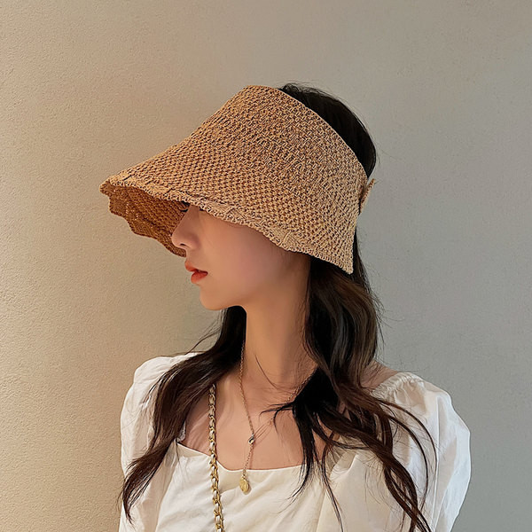 Лятна сламена козирка 