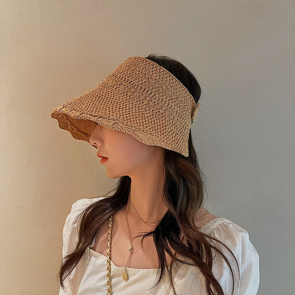 Лятна сламена козирка 