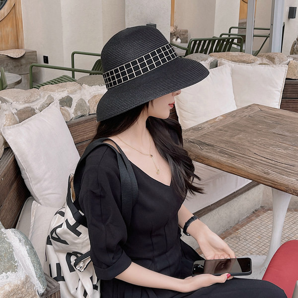 Пролетно-лятна дамска слънцезащитна шапка 