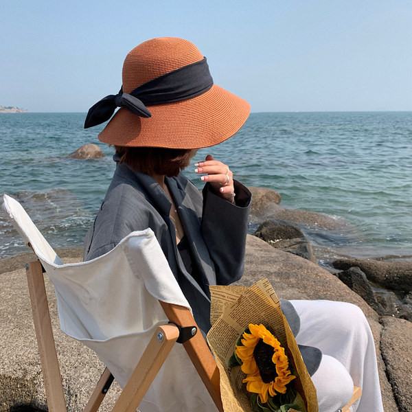 Плажна слънцезащитна шапка за жени