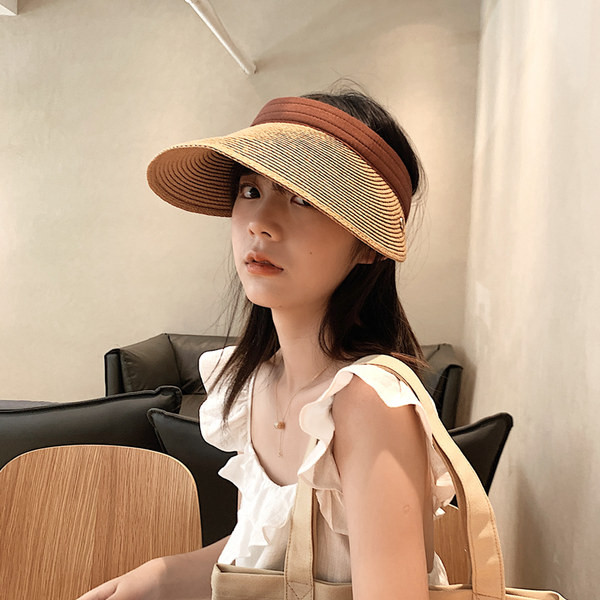 Лятна сламена козирка за жени