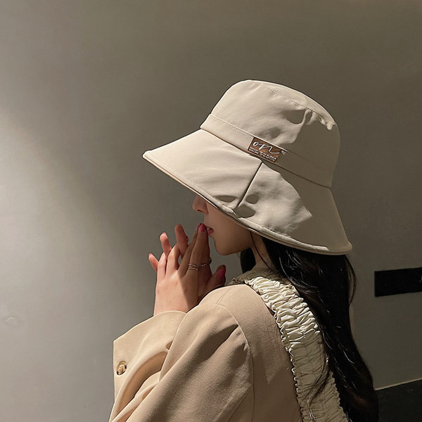 Дамска слънцезащитна шапка с периферия