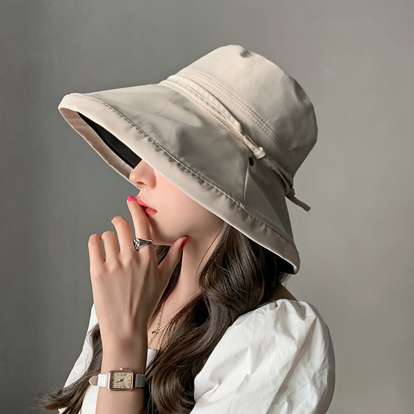 Laia äärega suvine päikesemüts