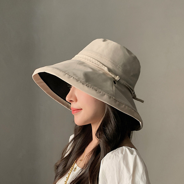 Laia äärega suvine päikesemüts