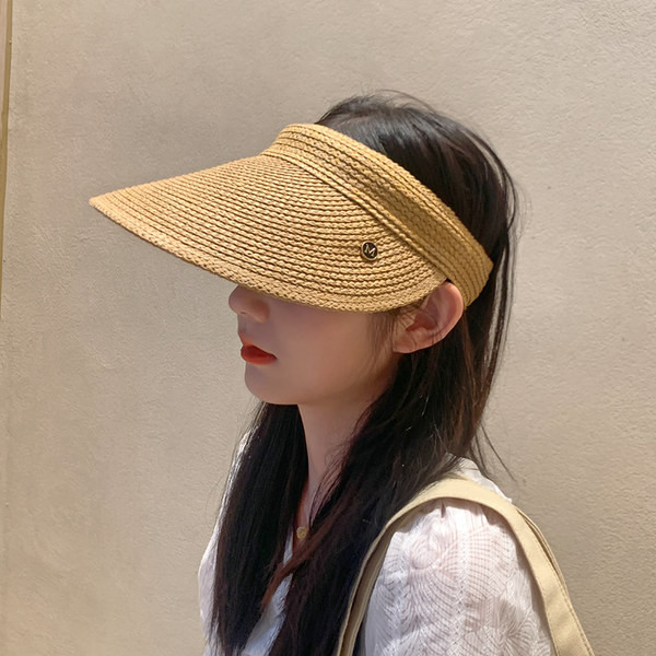 Слънцезащитна сламена шапка с широка периферия за жени