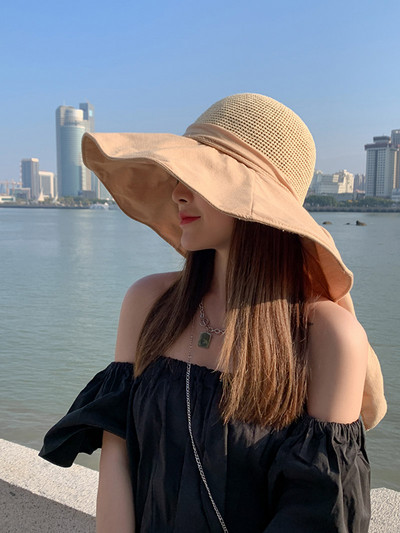 Šešir za sunčanje s velikim obodom i vrpcom