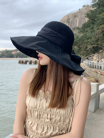 Šešir za sunčanje s velikim obodom i vrpcom