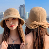 Naiste vabaaja müts paela ja väikese äärega