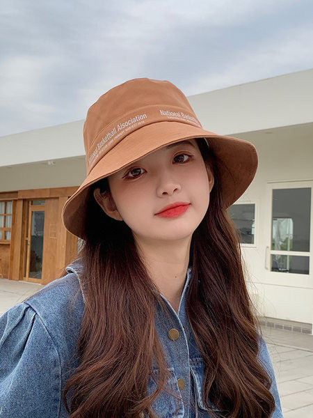 Ljetna ribička kapa sa natpisom