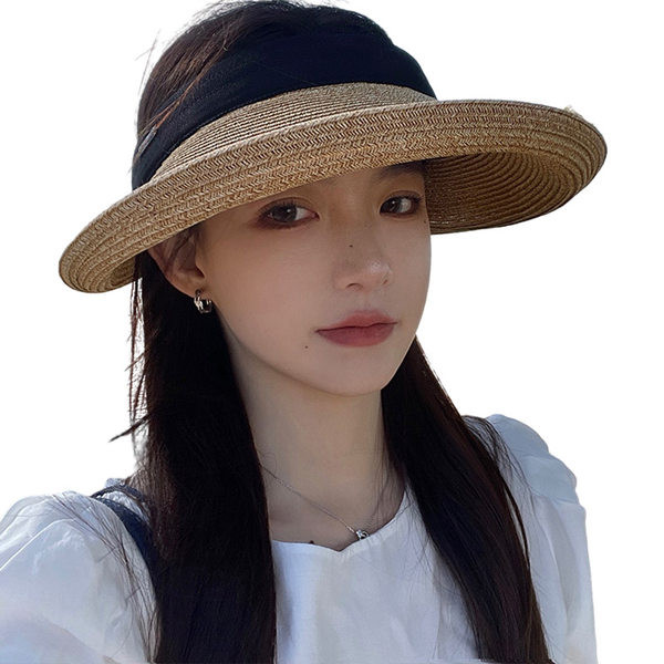 Naiste õlgvisiir randa