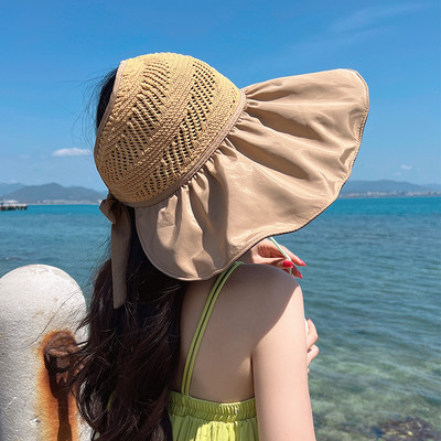 Γυναικείο λινό καπέλο σε μαύρο και μπεζ χρώμα