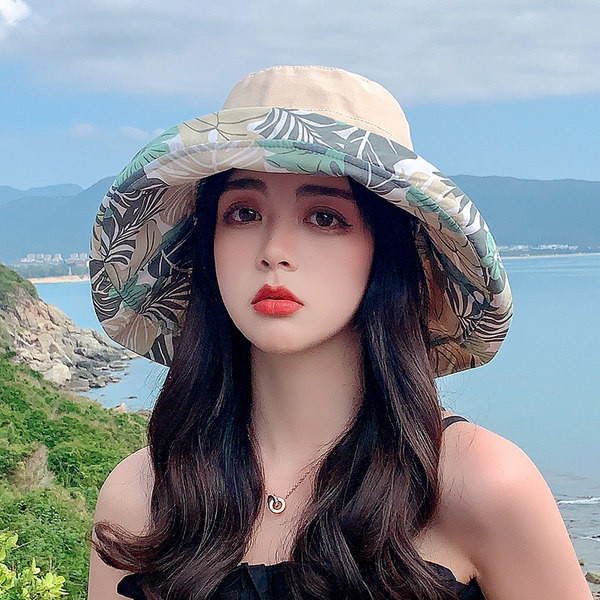 Ženski ležerni šešir s velikim obodom i printom