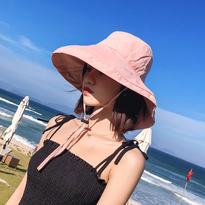 Γυναικείο καπέλο με μεγάλη περιφέρια και με προστασία UV