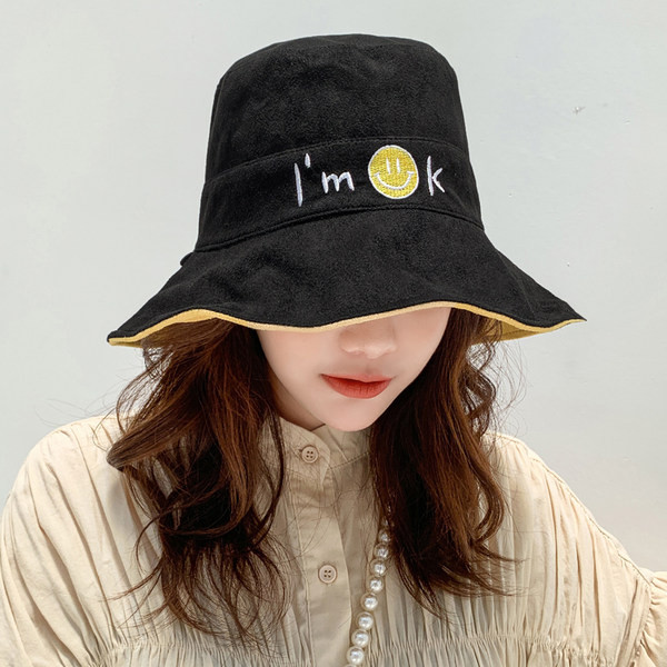 Ženska ribička kapa sa izvezenim natpisom - više boja