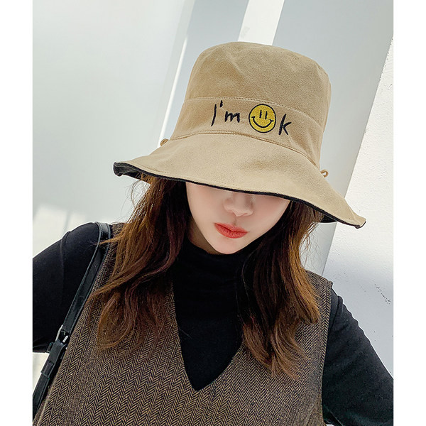 Ženska ribička kapa sa izvezenim natpisom - više boja