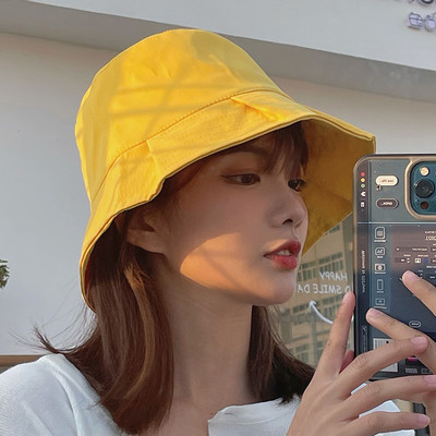 Γυναικείο κλασικό υφασμάτινο καπέλο σε πολλά χρώματα