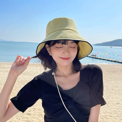 Ležerna ženska kapa sa šiltom