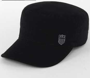 Ανδρικό καπέλο casual με κέντημα και γείσο