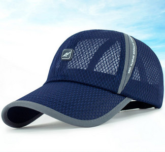 Ανδρικό δικτυωτό καπέλο casual με γείσο