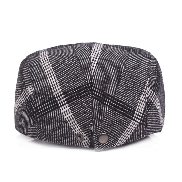 Ανδρικό καπέλο με γείσο μπερέ