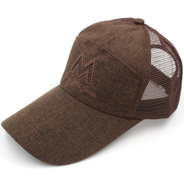 Ανδρικό καπέλο με κέντημα και πλέγμα