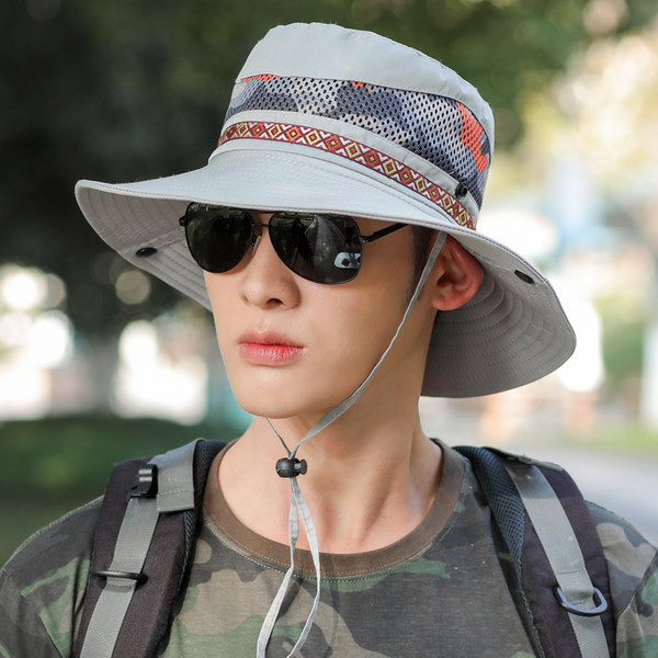 Ανδρικό καπέλο με κορδόνια και κέντημα