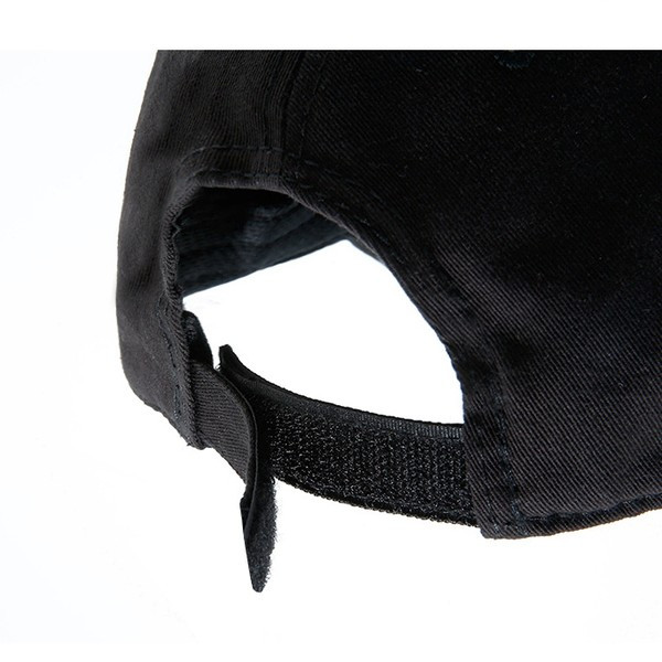 Meeste puhas müts visiiriga mitmes värvitoonis