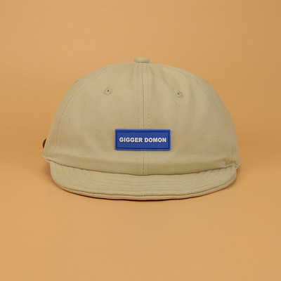 Ανδρικό υφασμάτινο καπέλο με γείσο