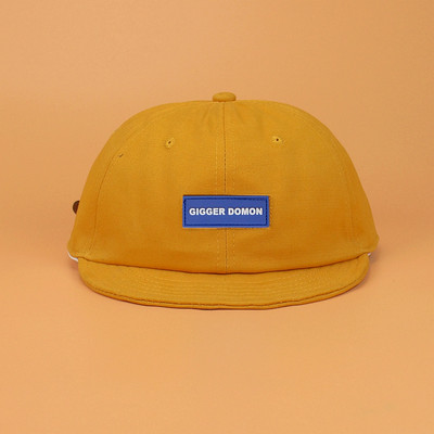 Ανδρικό υφασμάτινο καπέλο με γείσο