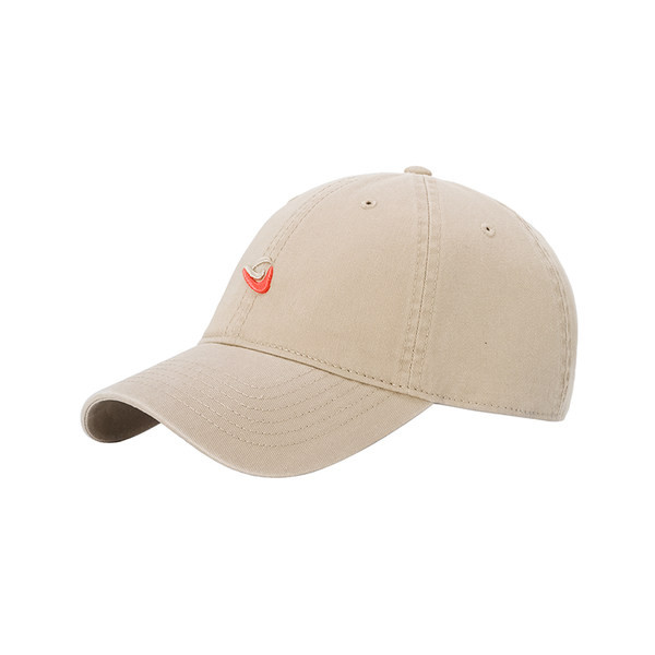 Tikandite ja visiiriga vabaaja müts meestele