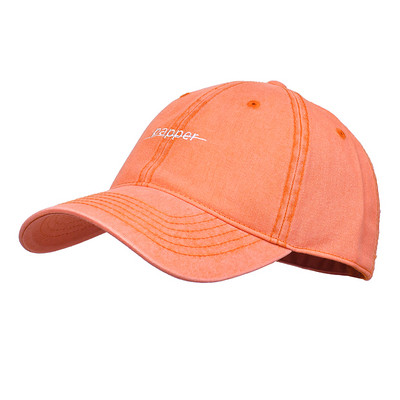 Ανδρικό καπέλο με γείσο και κεντητή επιγραφή