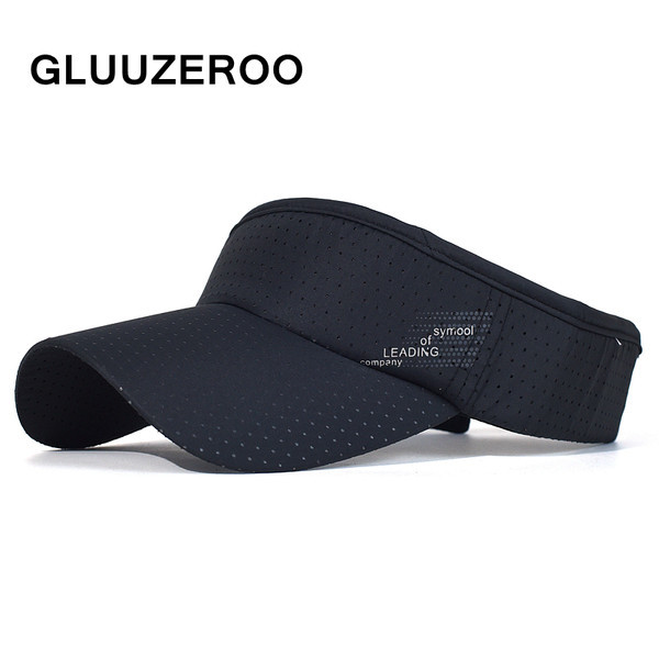 Meeste visiir mitmes värvitoonis