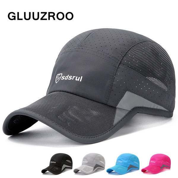 Λεπτό ανδρικό καπέλο με γείσο από διχτυωτό ύφασμα