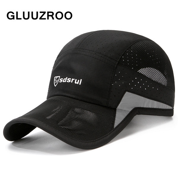 Λεπτό ανδρικό καπέλο με γείσο από διχτυωτό ύφασμα