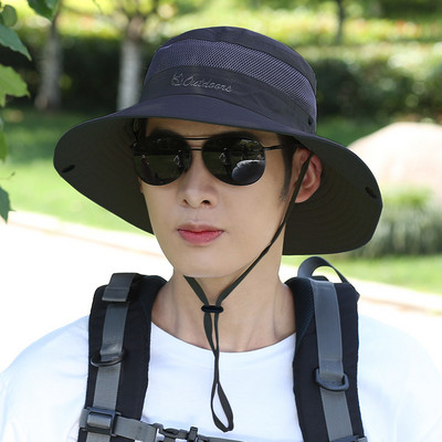 Ανδρικό καπέλο με κέντημα και κορδόνια