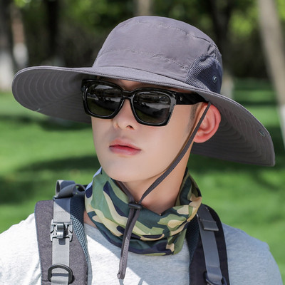 Ανδρικό καπέλο με κέντημα και κορδόνια