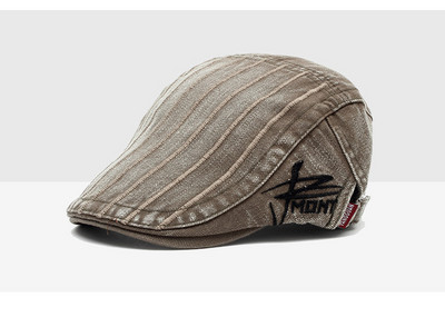 Χρωματιστό ανδρικό καπέλο με κέντημα - τύπου μπερέ