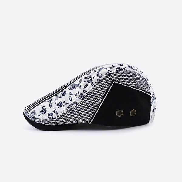 Ανδρικό καπέλο σε μπλε και μαύρο χρώμα