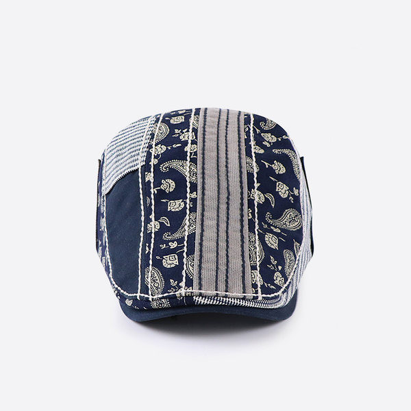 Ανδρικό καπέλο σε μπλε και μαύρο χρώμα