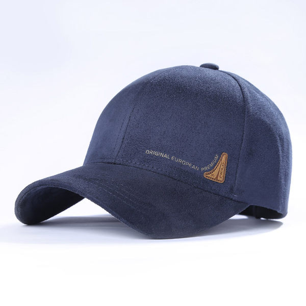 Καθημερινό καπέλο με επιγραφή και γείσο