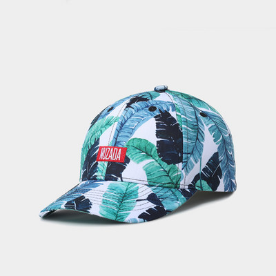 Ανδρικό καπέλο με γείσο με κεντημένη επιγραφή και φλοράλ μοτίβα