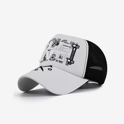 Ανδρικό καπέλο μπέιζμπολ με κεντητή επιγραφή και διχτυωτό μέρος