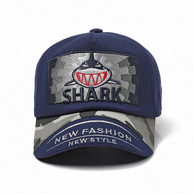 Υφασμάτινο καπέλο με γείσο με χρωματιστό κέντημα